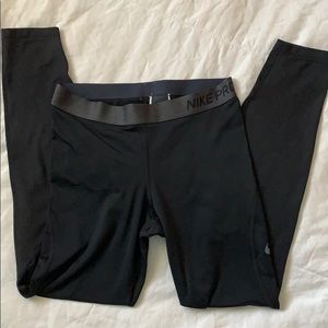 Women’s large Nike pro leggings